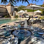 Hotel Chateau Edward 1er Monpazier