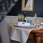 Chateau Edward 1er מלון 4*