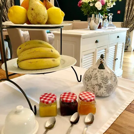 Chateau Edward 1er Hotel 4*