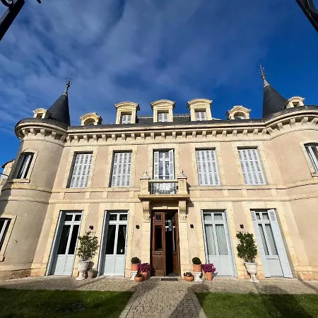 Chateau Edward 1er 4* Monpazier
