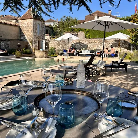 ホテル Chateau Edward 1er モンパジエ