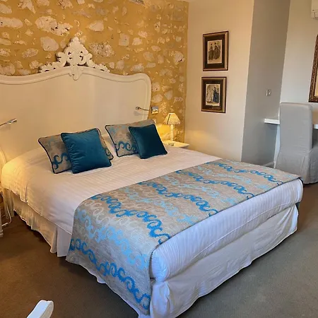 Chateau Edward 1er Hotel 4*