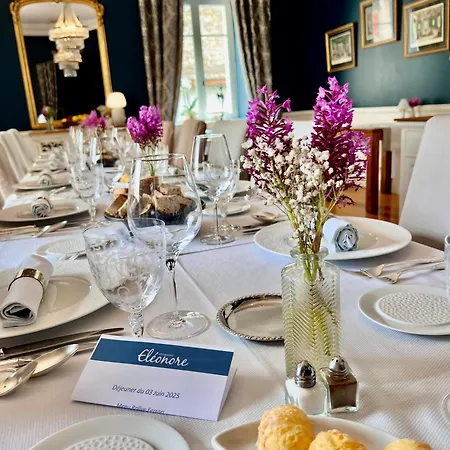 Chateau Edward 1er ホテル 4*