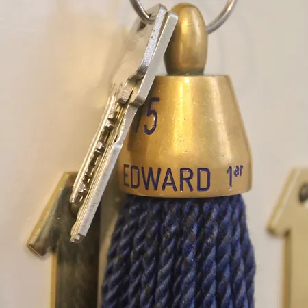 Chateau Edward 1er ホテル 4*