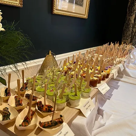 Chateau Edward 1er ホテル