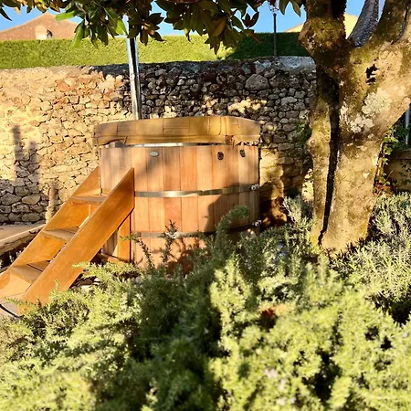 Chateau Edward 1er 4* Monpazier