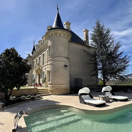 Chateau Edward 1er Hotel 4*