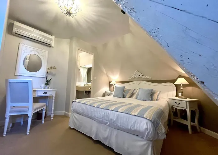 Chateau Edward 1er ホテル 4*