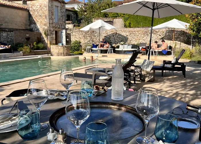 Hotel Chateau Edward 1er Monpazier