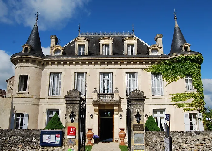 Chateau Edward 1er ホテル モンパジエ