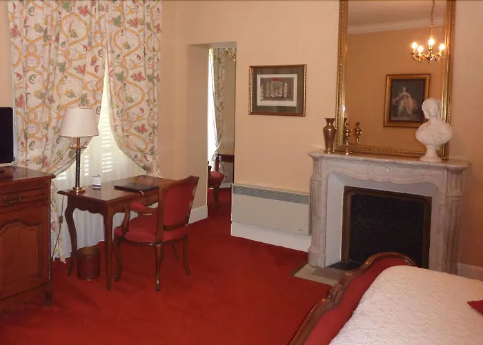 Chateau Edward 1er 4* Monpazier