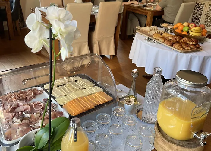 ホテル Chateau Edward 1er モンパジエ